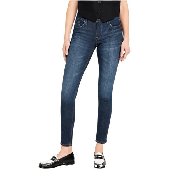 Old Navy Denim - Old Navy Rockstar Mid-rise Skinny Jeans dark rinse Size 12